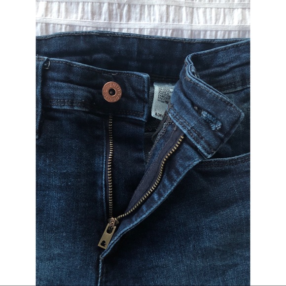 H&M Blue Denim Regular Waist Slim Cut Jeans - Picture 5 of 12
